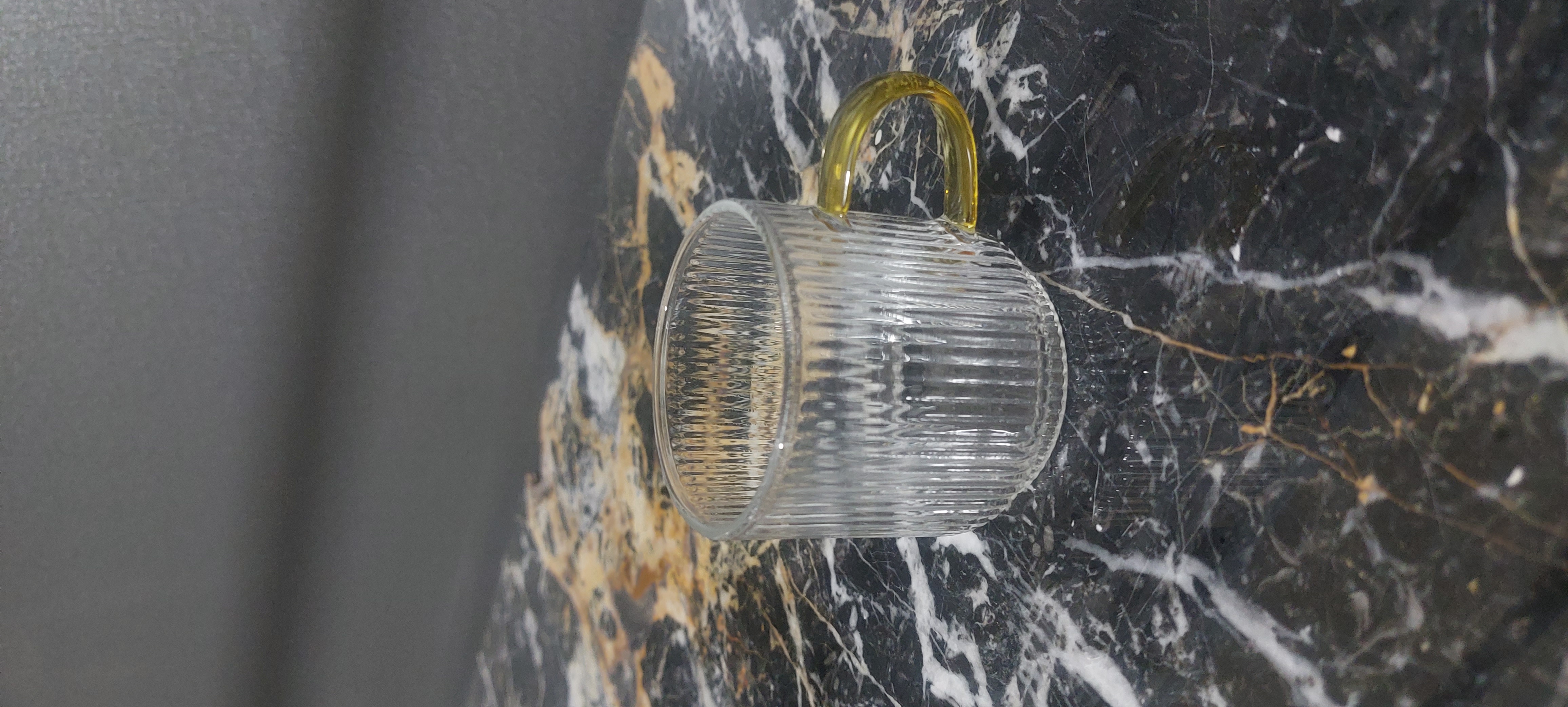 شات قهوه خوری راه راه دسته رنگی