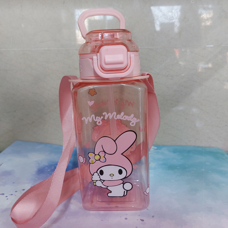 قمقمه آب سرد