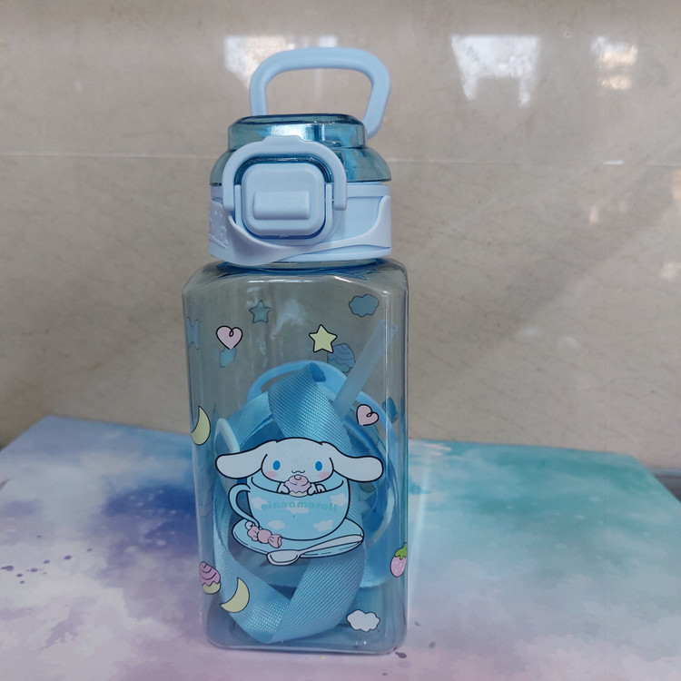 بطری آب سرد