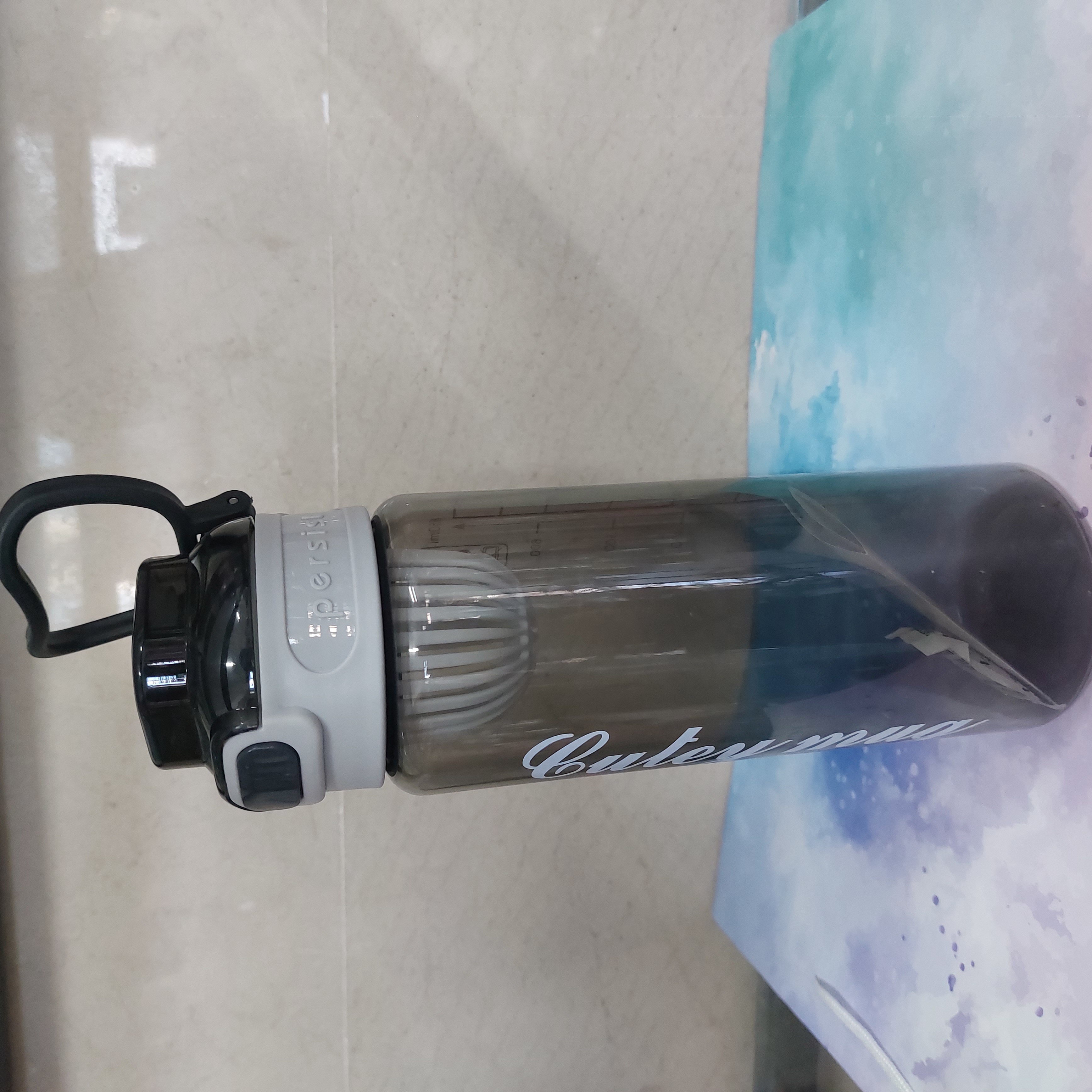 بطری آب آسان نوش دار