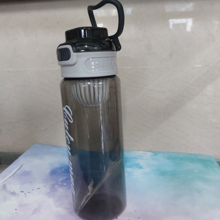 بطری آب آسان نوش دار