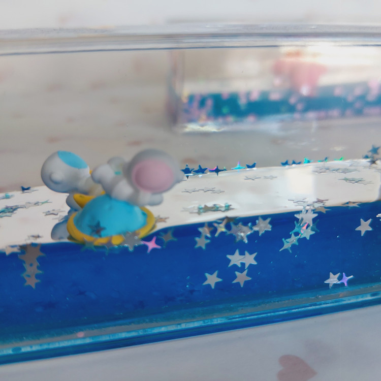 کشتی شناورنعلق