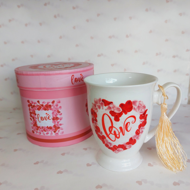 لیوان کادویی