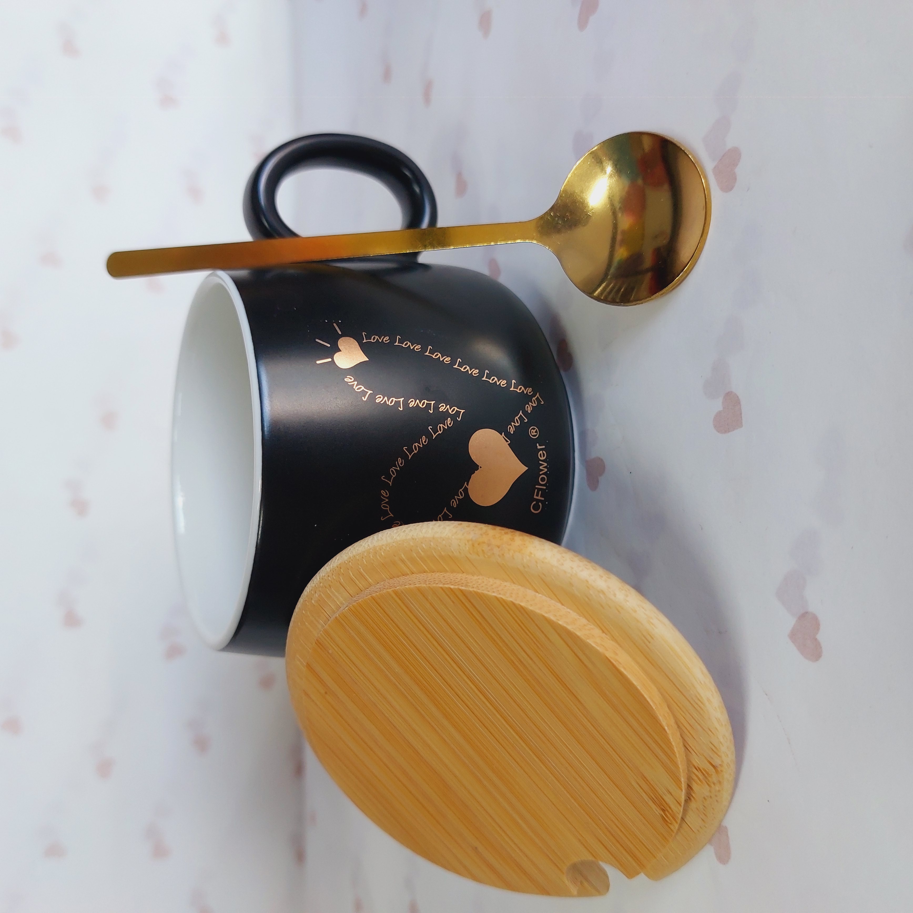 ماگ قلبی درب چوبی