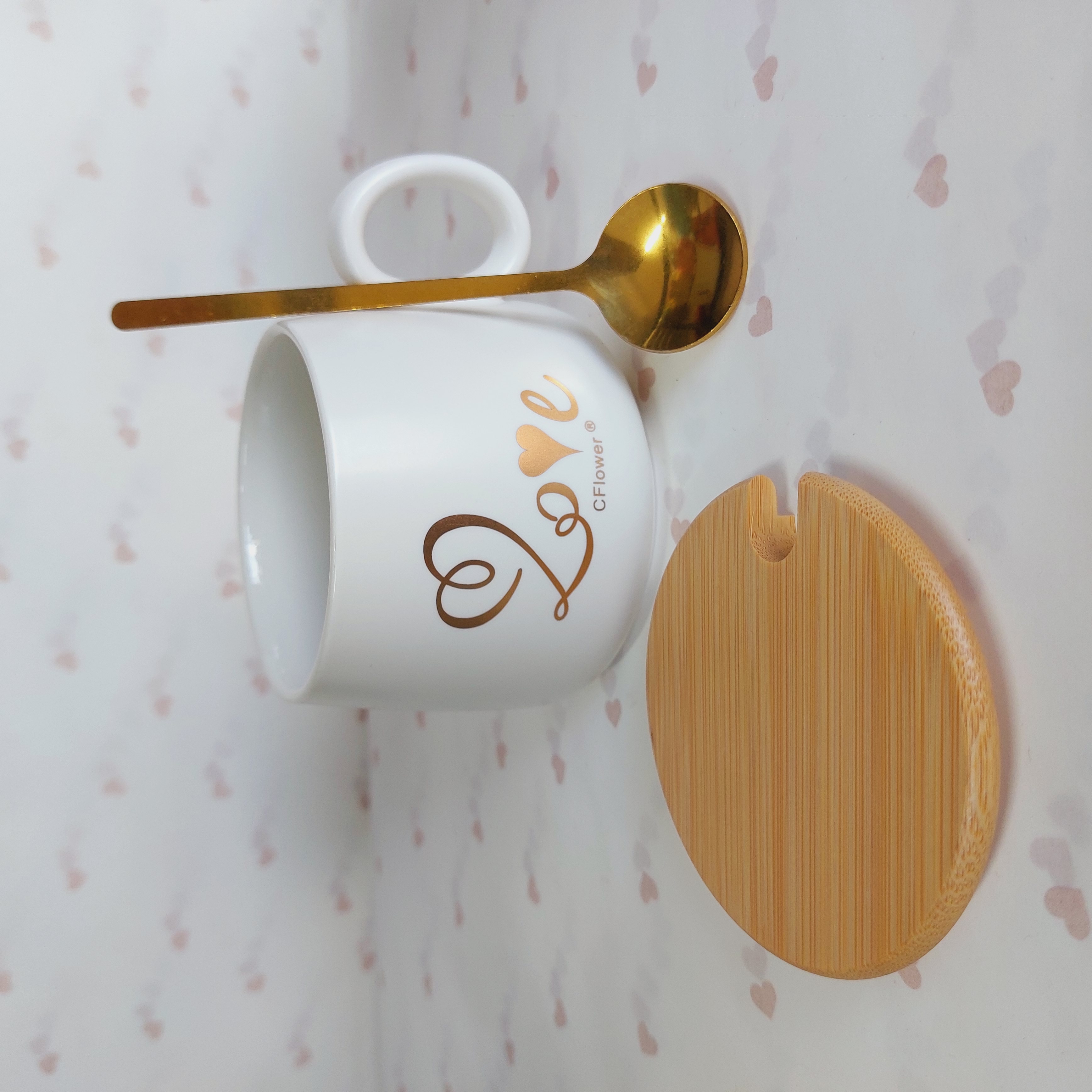 ماگ قاشقدار