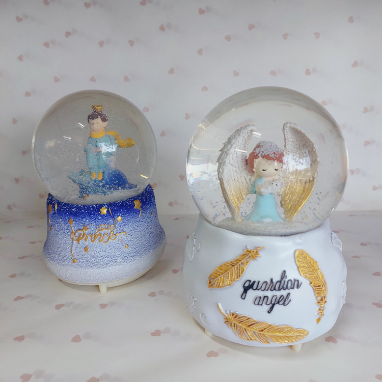 گوی پمپی بزرگ موزیکال چراغدار