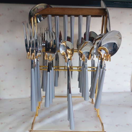 سرویس قاشق_چنگال ۶نفره