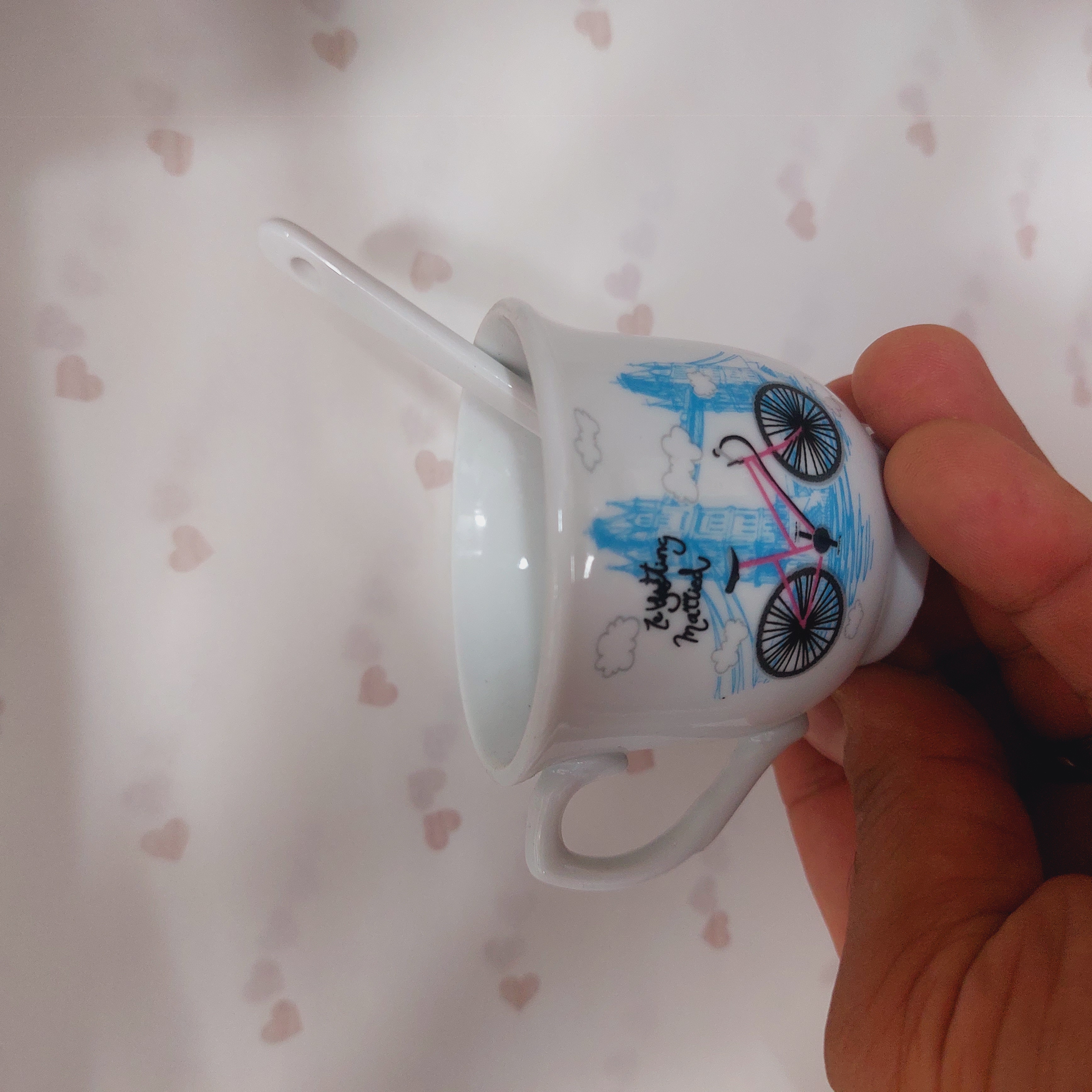 فنجان قهوه دوچرخه قاشقدار