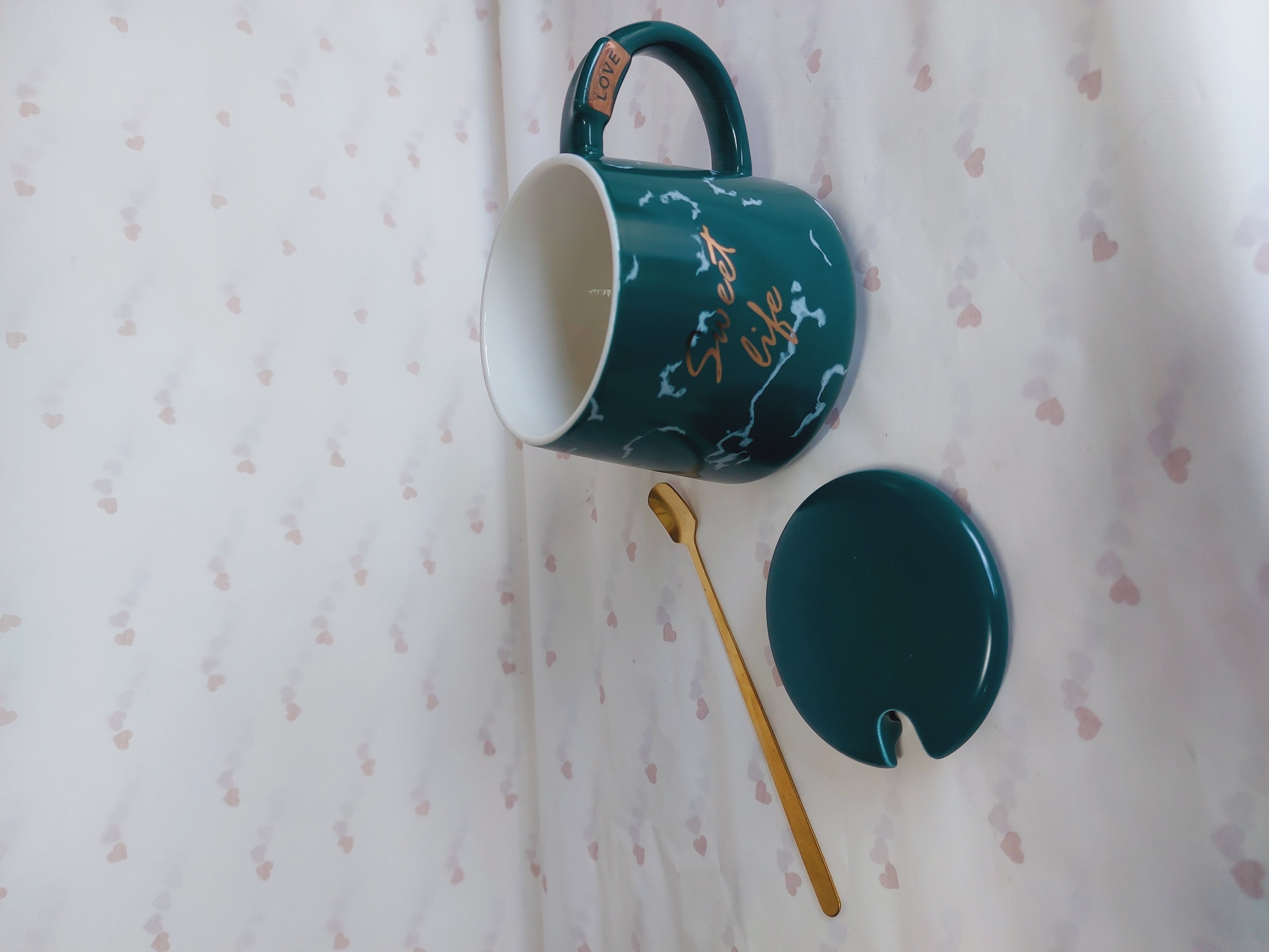 لیوان قاشقدار و دربدار طرح ماربل