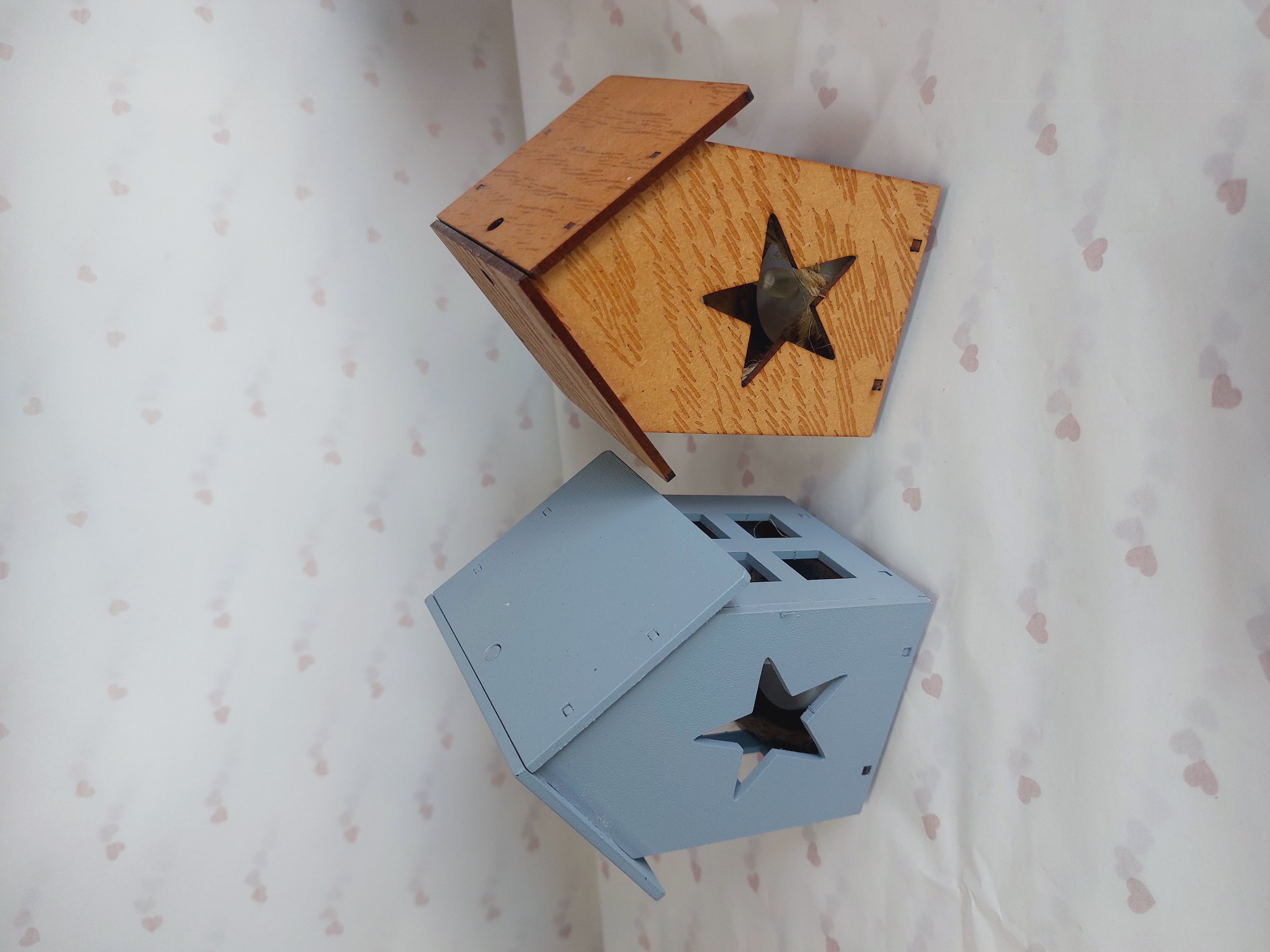 کلبه چراغدار کوچک